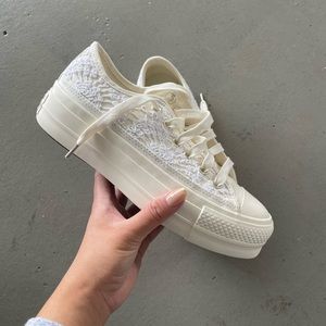 Converse Platforms Lace